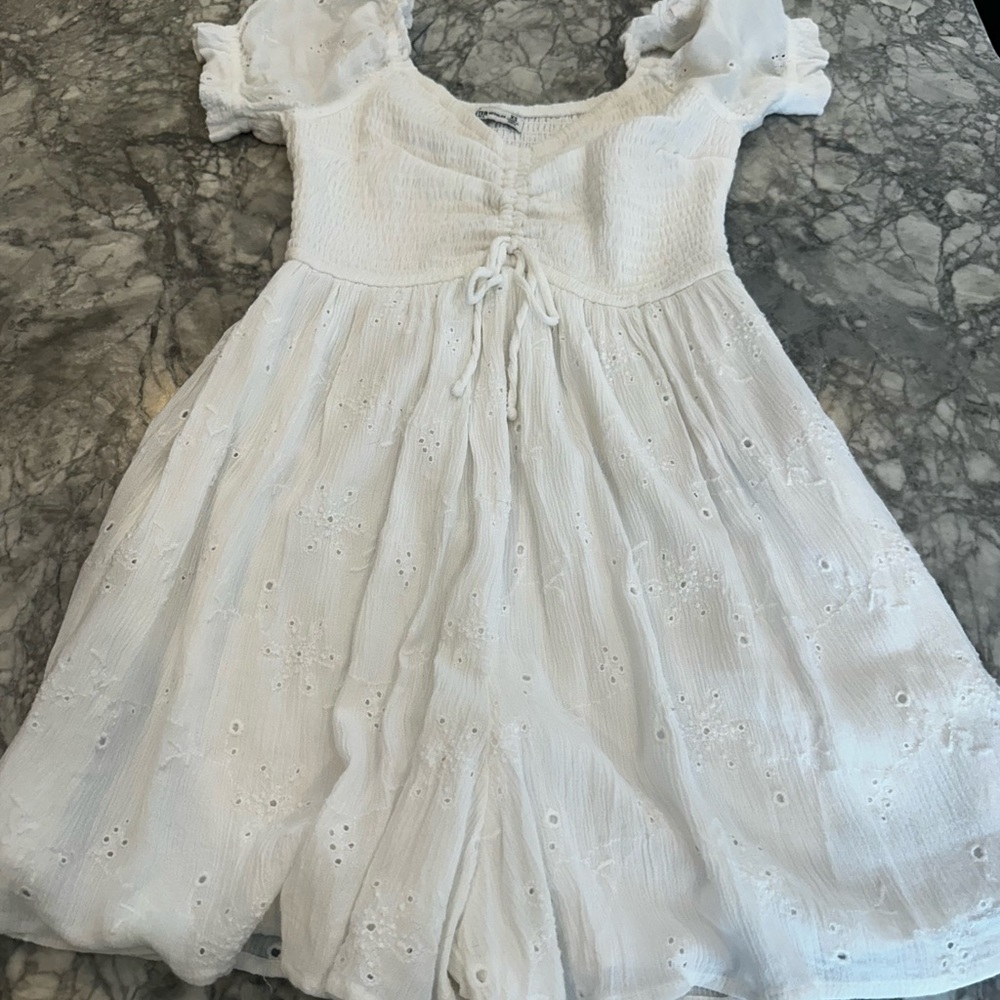 White holister dress